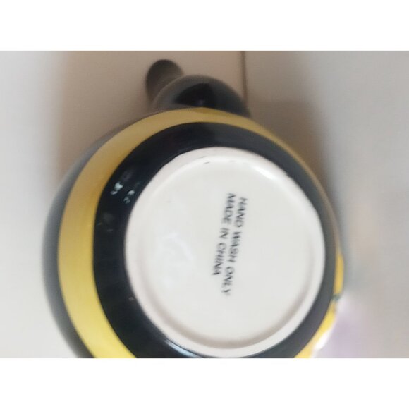 Burton + Burton Bumble Bee Honey Bee Whimsical Yellow/Black Teapot W/lid - Picture 4 of 5